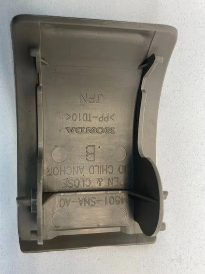 2006-2011 HONDA CIVIC SEDAN CHILD REAR SEAT RESTRAINT ANCHOR COVER 84501-SNA-A0