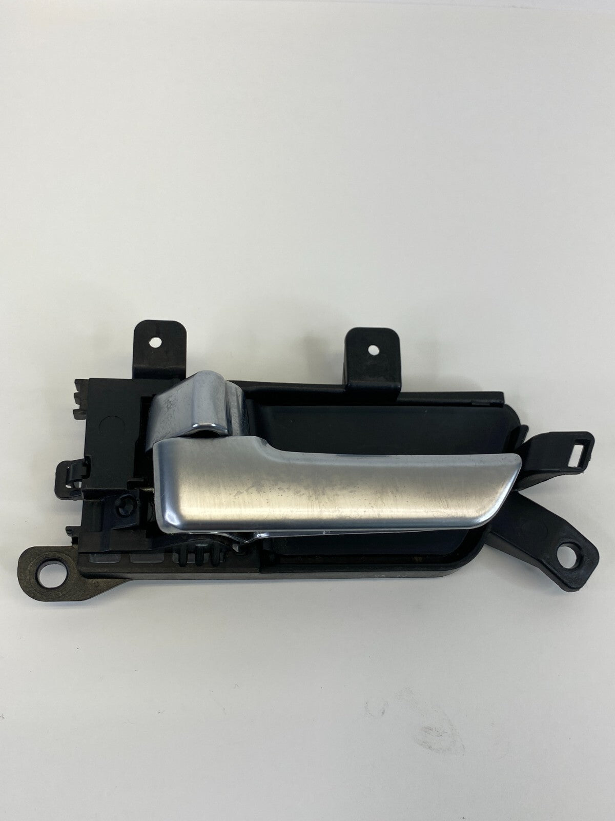 2009-2011 Kia Borrego Rear Left Inner Door Handle 82613-2J000 OEM