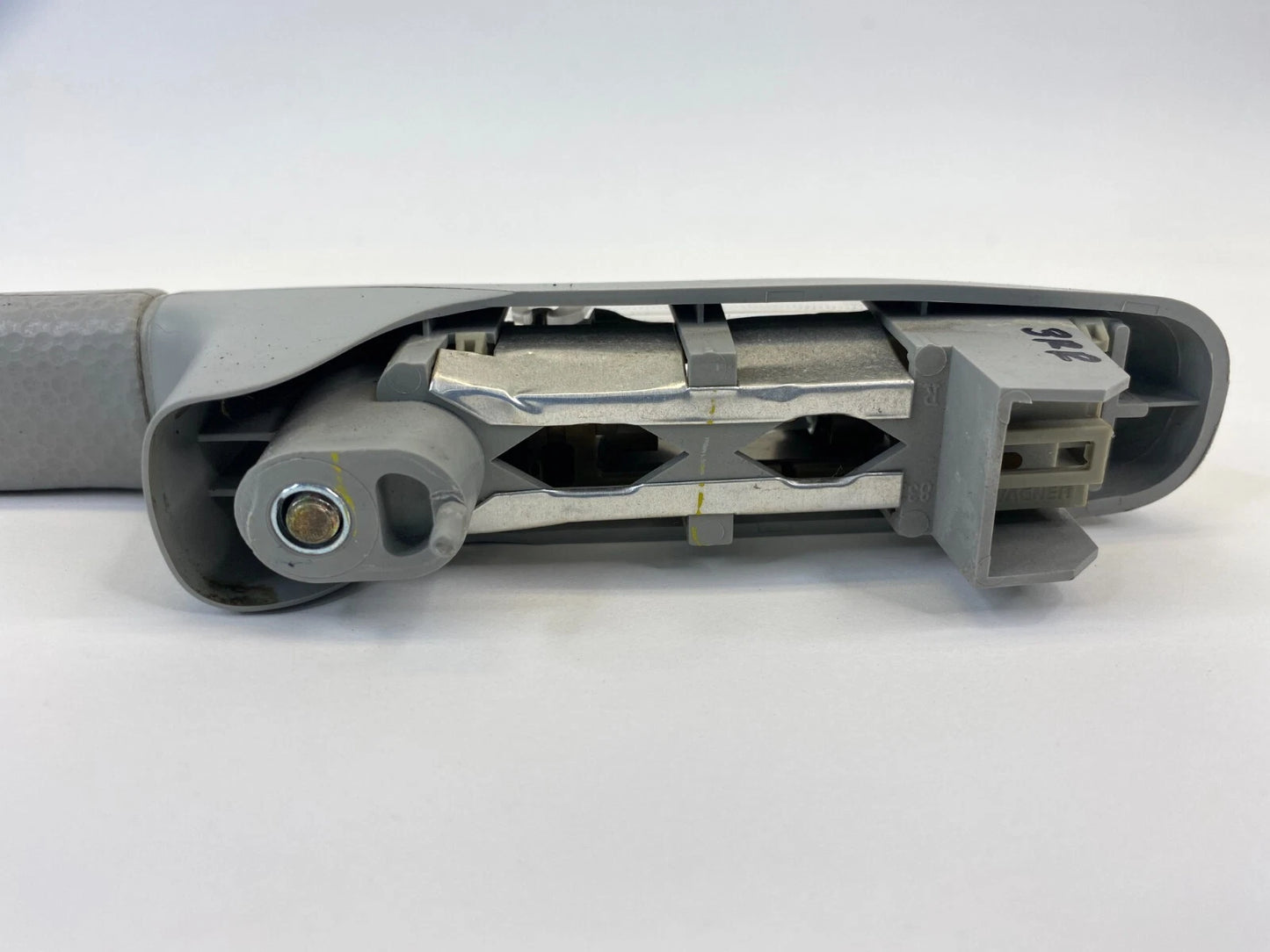 03-05 HONDA PILOT REAR RIGHT THIRD ROW GRAB GRAP HANDLE ASSIST STRAP W/ LIGHT