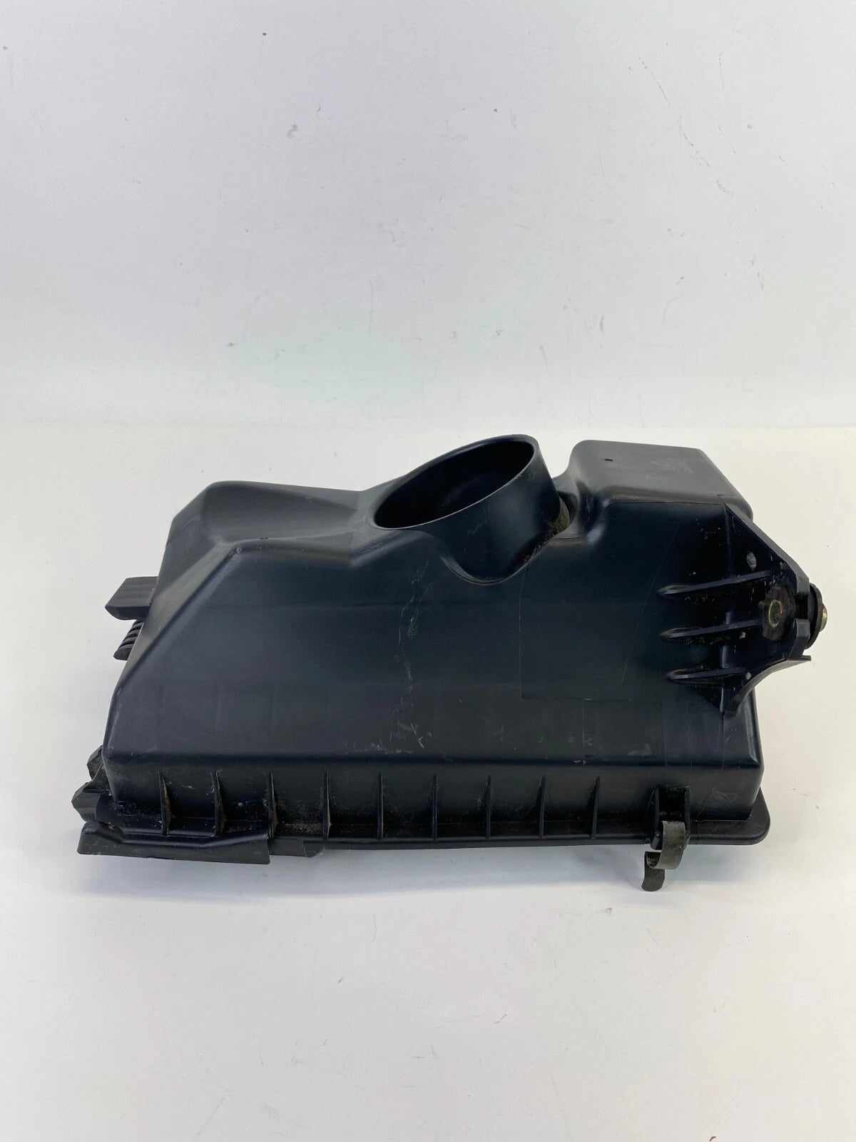2000 2001 MAZDA MPV 2.5L V6 A/T ENGINE AIR CLEANER INTAKE FILTER BOX SIDE COVER