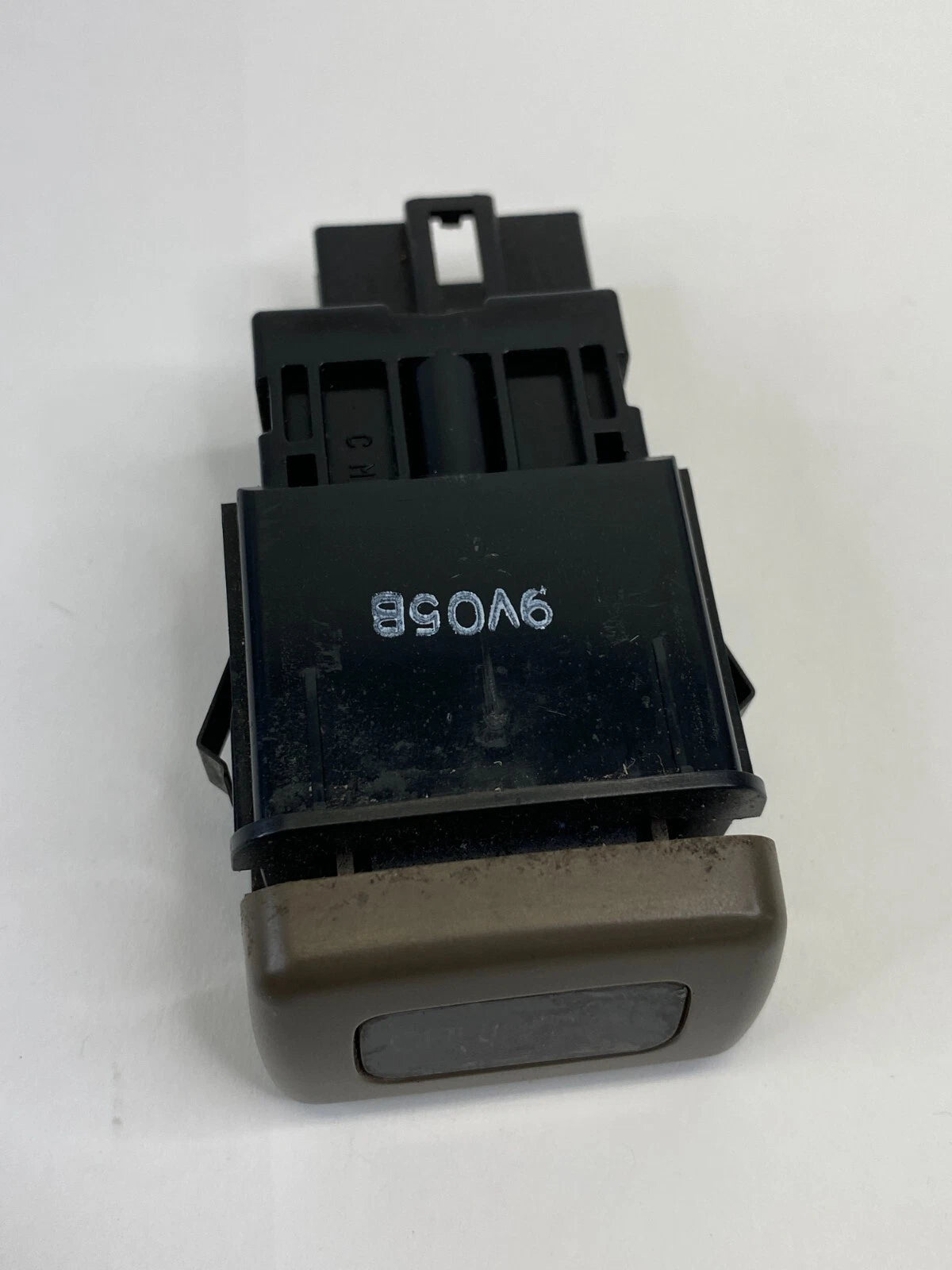 96 97 98 99 00 HONDA CIVIC DASH LEFT SIDE CRUISE CONTROL SWITCH BUTTON M15784