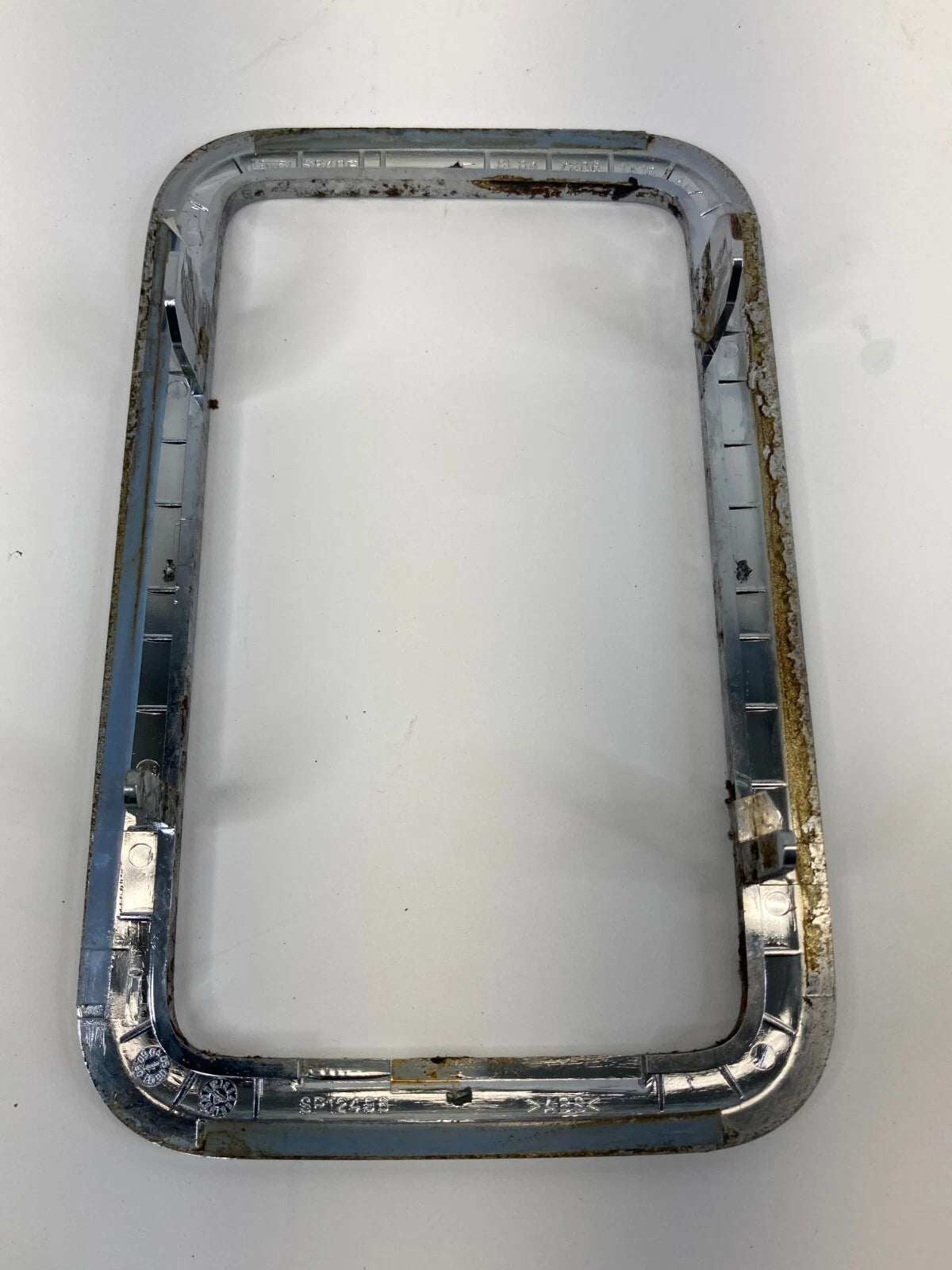 08-12 FORD ESCAPE 08-12 MARINER CENTER CONSOLE SHIFTER BEZEL TRIM 8L8478061A16