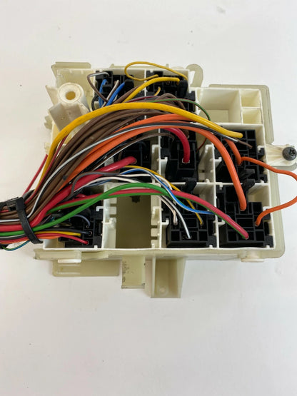 2002 SAAB 93 2.3L L4 TURBO AUTOMATIC INSTRUMENT LHD RELAY FUSE BOX 5353867 OEM