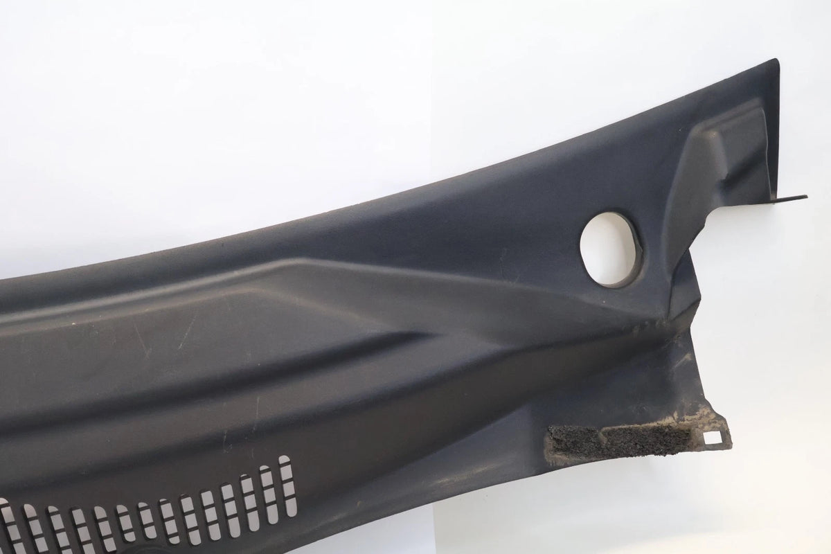 2007-2017 JEEP COMPASS FRONT WINDSHIELD WIPER COWL TOP PANEL 05303964AF OEM