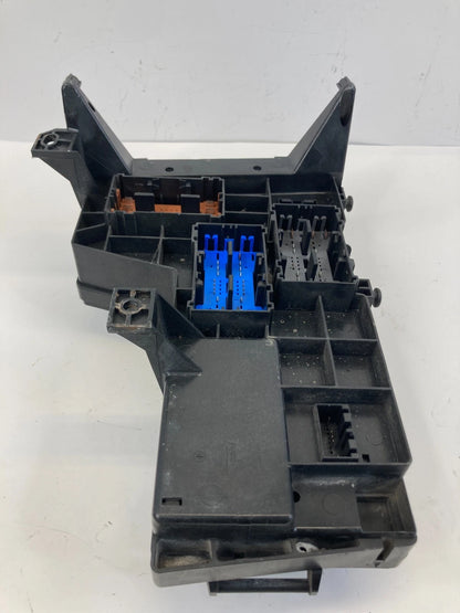 07 08 DODGE DAKOTA 4.7 AT ENGINE FUSE BOX FUSEBOX POWER DISTRIBUTION 04692092AE