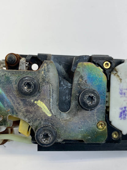 2000-2005 CADILLAC DEVILLE SEDAN REAR RIGHT SIDE DOOR LOCK LATCH ASSEMBLY