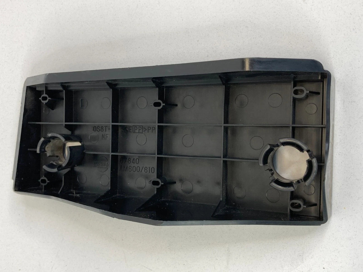 2003-2007 INFINITI G35 COUPE SEDAN FOOT REST DEAD PEDAL COVER 67840-AM600 OEM