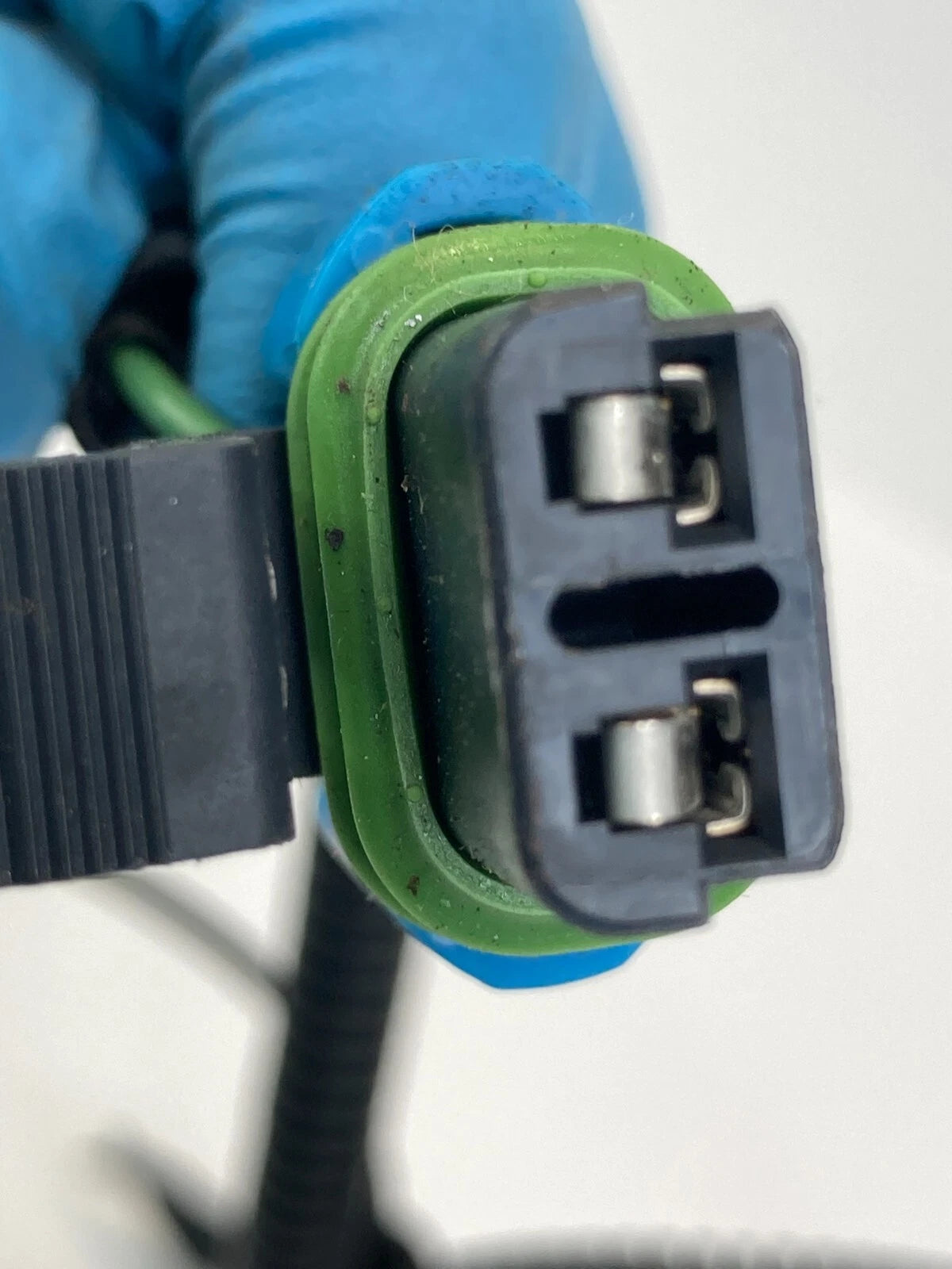 2006-2011 CHEVROLET HHR REAR LEFT TAIL LIGHT TAILLIGHT HARNESS CABLE CONNECTOR