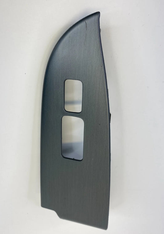 2005-2010 HONDA ODYSSEY FRONT RIGHT SIDE WINDOW SWITCH BEZEL COVER TRIM OEM