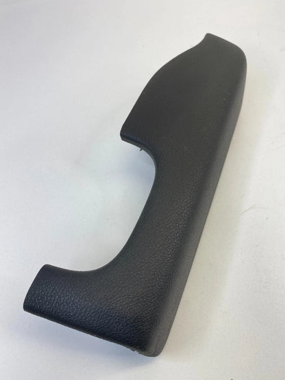 2010 DODGE CALIBER REAR RIGHT PASSENGER SIDE ARM REST ARMREST DOOR PANEL OEM