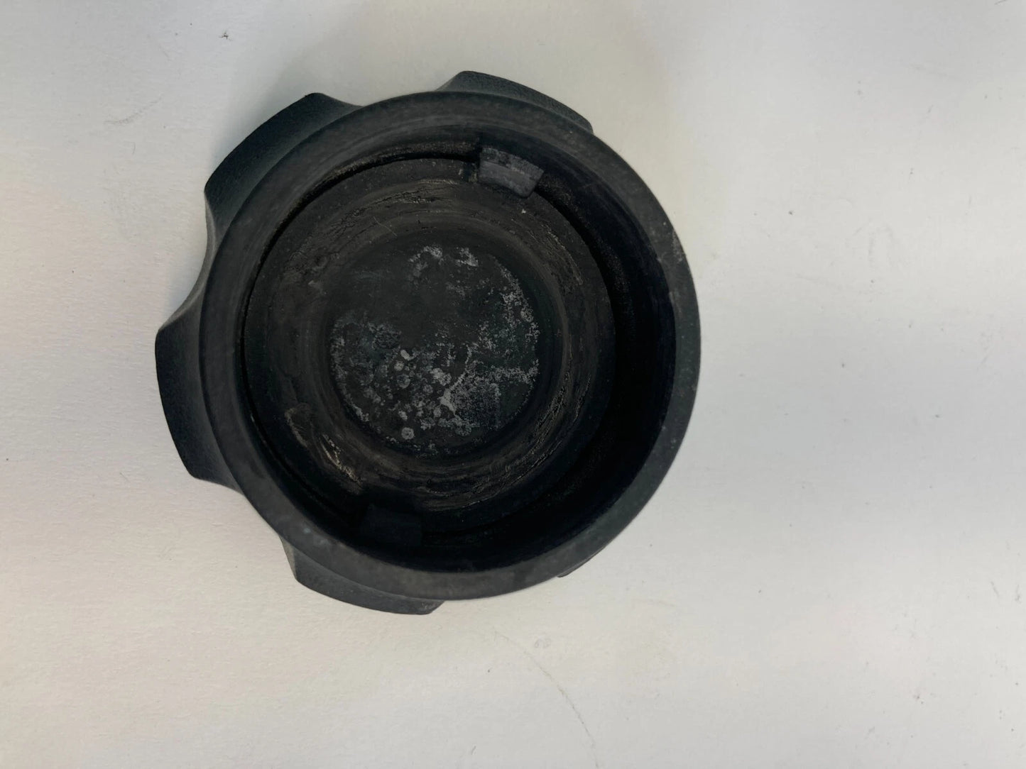 06-11 HYUNDAI ACCENT 1.6L RADIATOR ENGINE COOLANT RESERVOIR CAP TANK COVER OEM