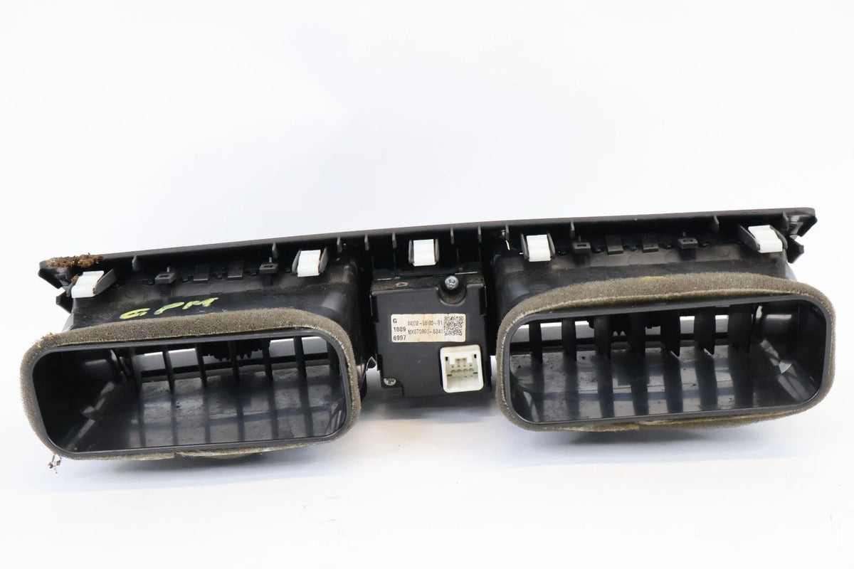 2007-2011 TOYOTA CAMRY UPPER DASH AC AIR VENT HAZARD SWITCH UNIT 84332-060100-B1