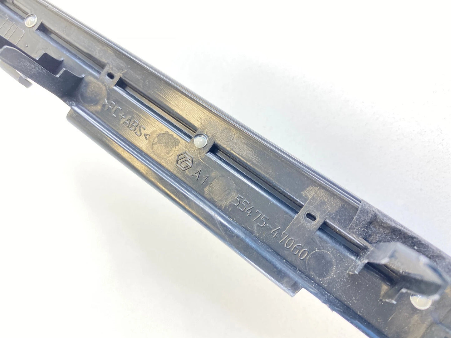 2010 2011 TOYOTA PRIUS INSTRUMENT PANEL FILLER TRIM GARNISH MOLDING 55475-47060