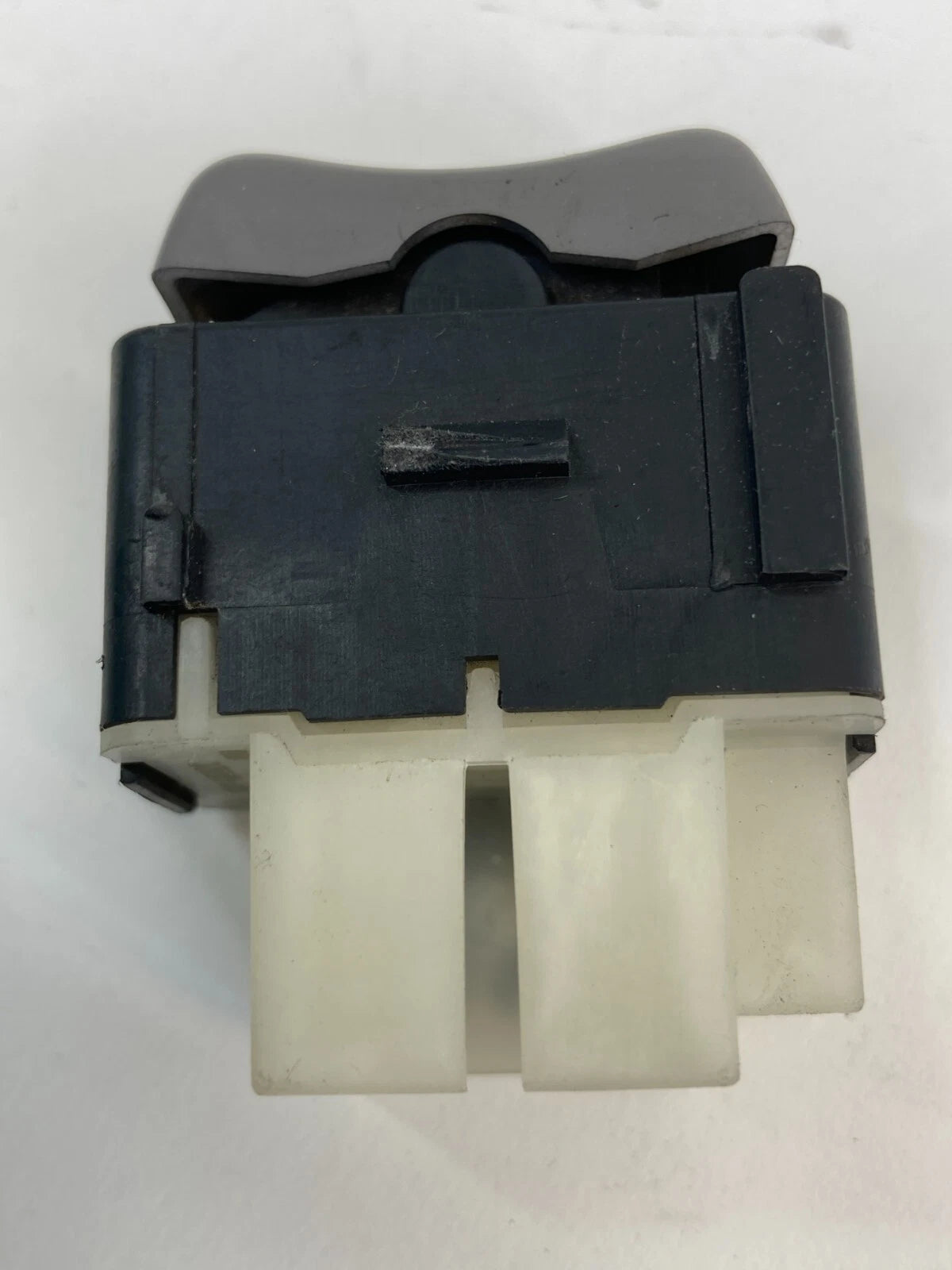 2001-2005 PONTIAC AZTEK REAR RIGHT WINDOW CONTROL SWITCH OEM
