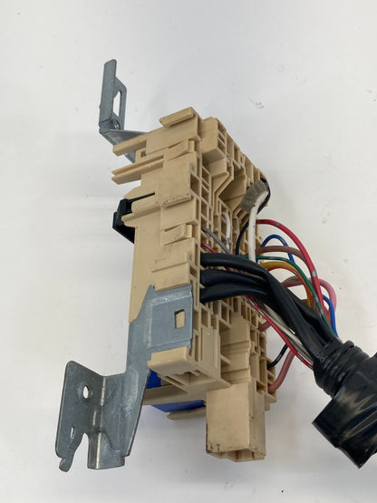 2013-2019 Nissan Sentra 1.8L L4 CVT Interior Under Dash Fuse Junction Relay Box