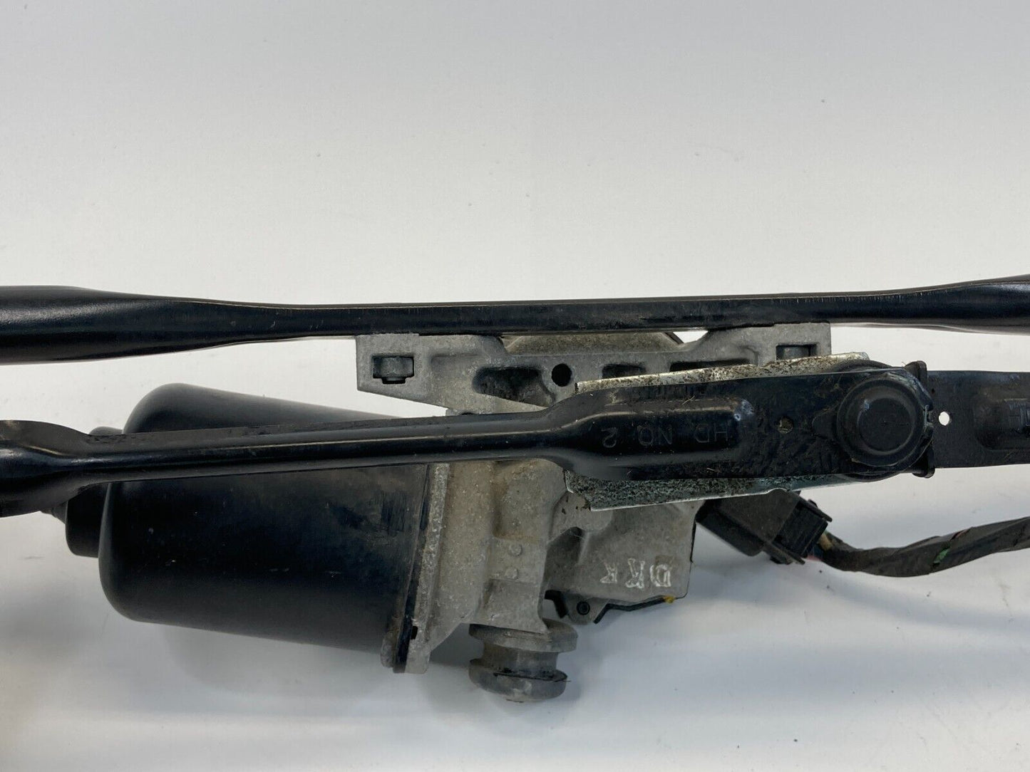 2008-2010 Hyundai Elantra Front Windshield Wiper Motor & Linkage 98110-2H001