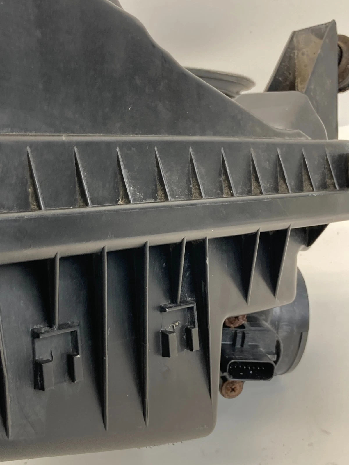 2011 2012 2013 2014 CHEVROLET CRUZE 1.4L AIR INTAKE CLEANER BOX FILTER HOUSING