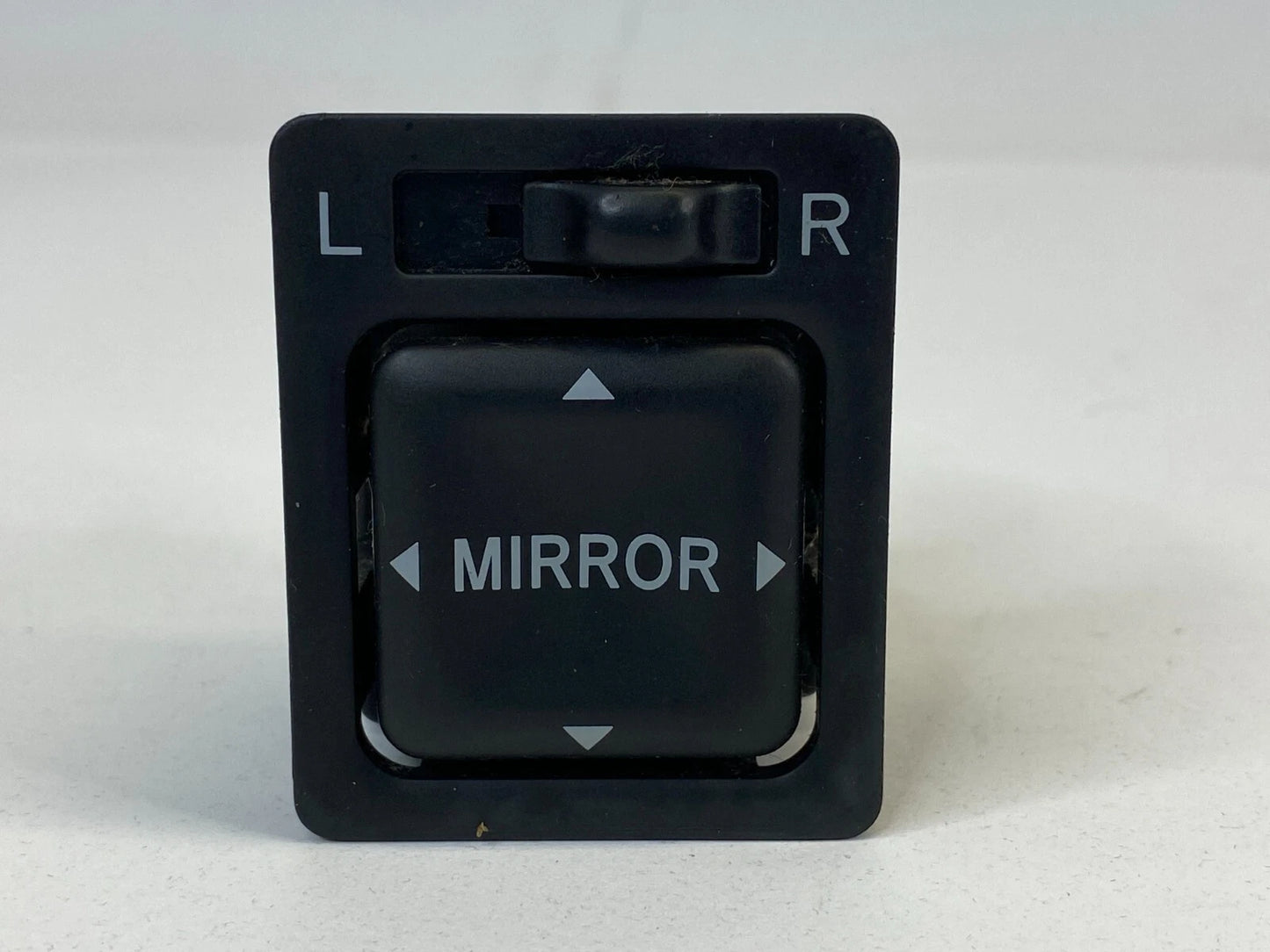 99 00 01 02 03 LEXUS RX300 POWER SIDE VIEW MIRROR SWITCH ADJUST CONTROL 183502