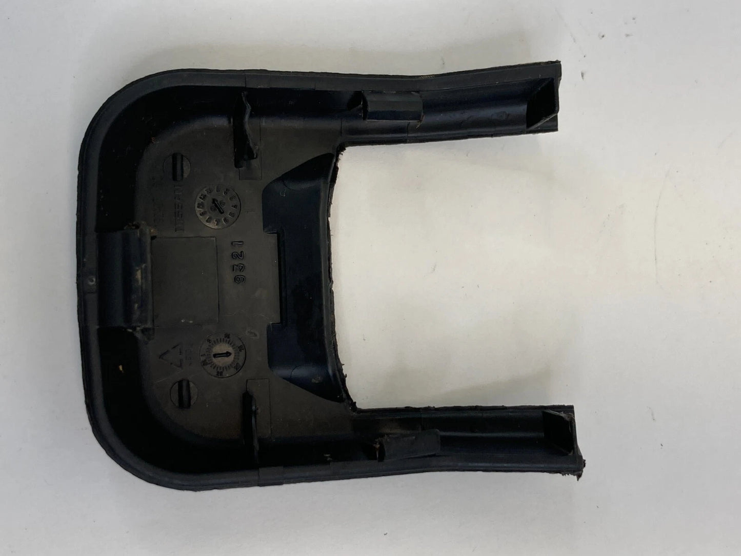 07 08 09 10 11 12 NISSAN ALTIMA SEAT TRACK END COVER CAP TRIM 1192427 OEM