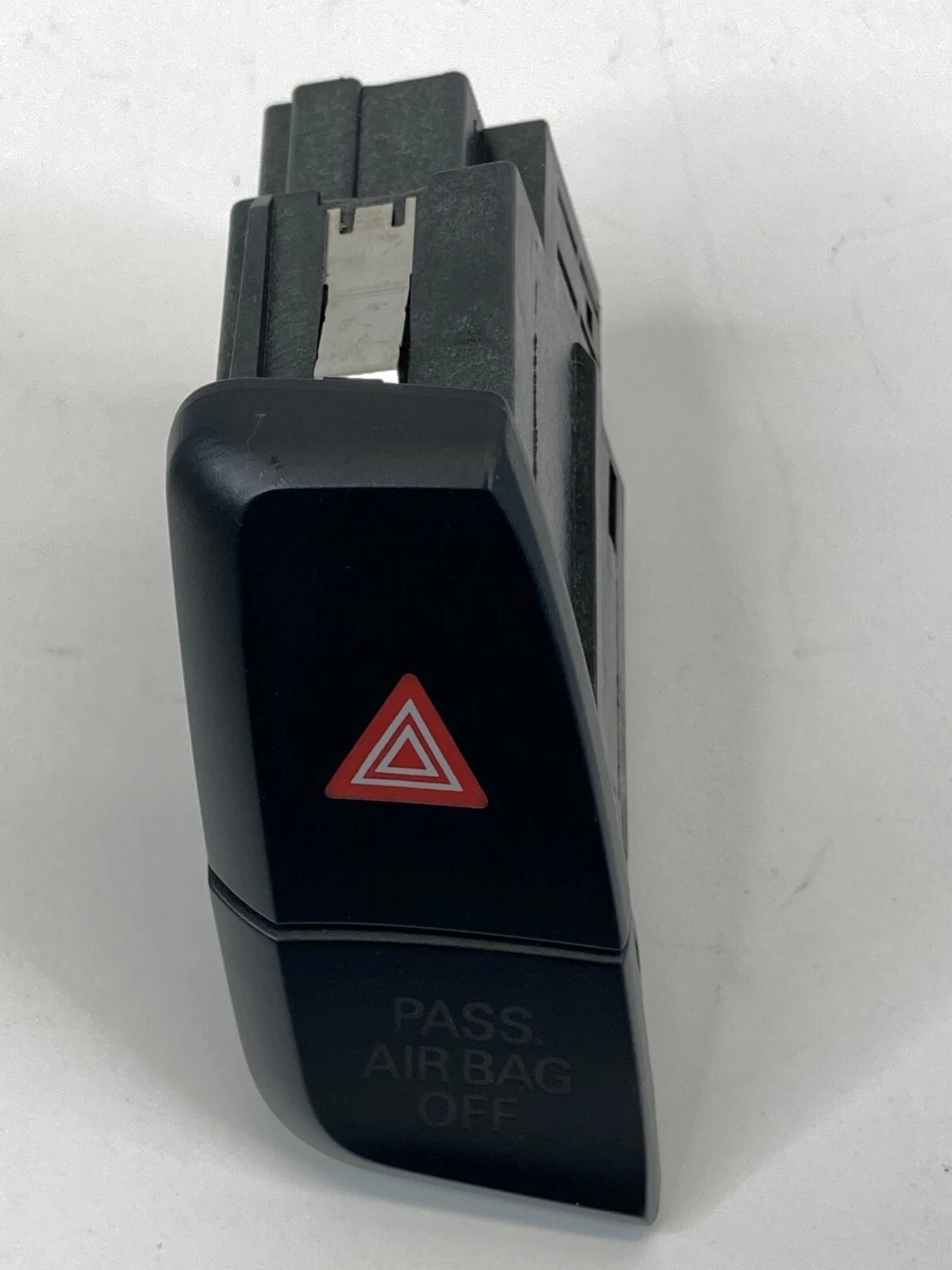 2009-2016 AUDI A4 HAZARD EMERGENCY WARNING LIGHT CONTROL SWITCH 8K1-941-509-A