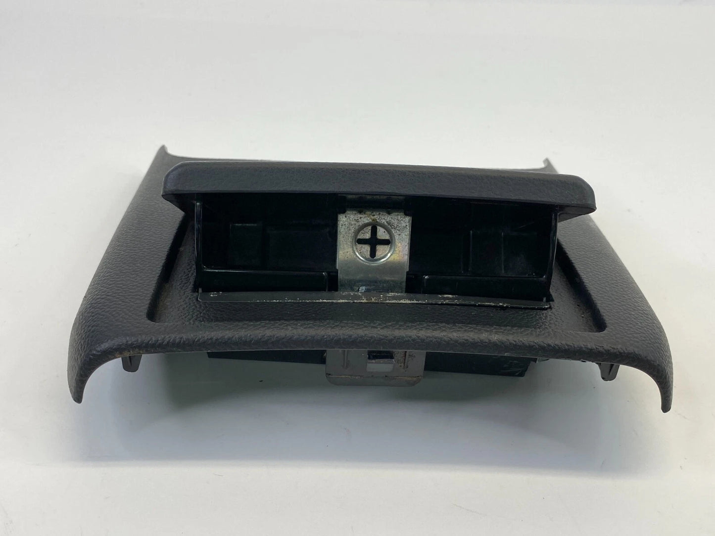 07 08 INFINITI G35 REAR CENTER CONSOLE ASHTRAY BOX ASH TRAY TRIM 96930-JK00A OEM