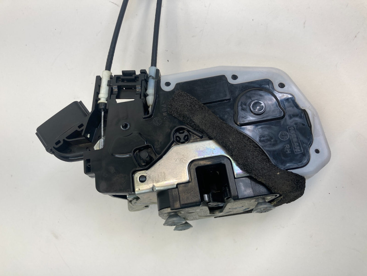 2011-2017 Nissan Juke Rear Right Side Door Lock Latch Release Actuator RR RH OEM