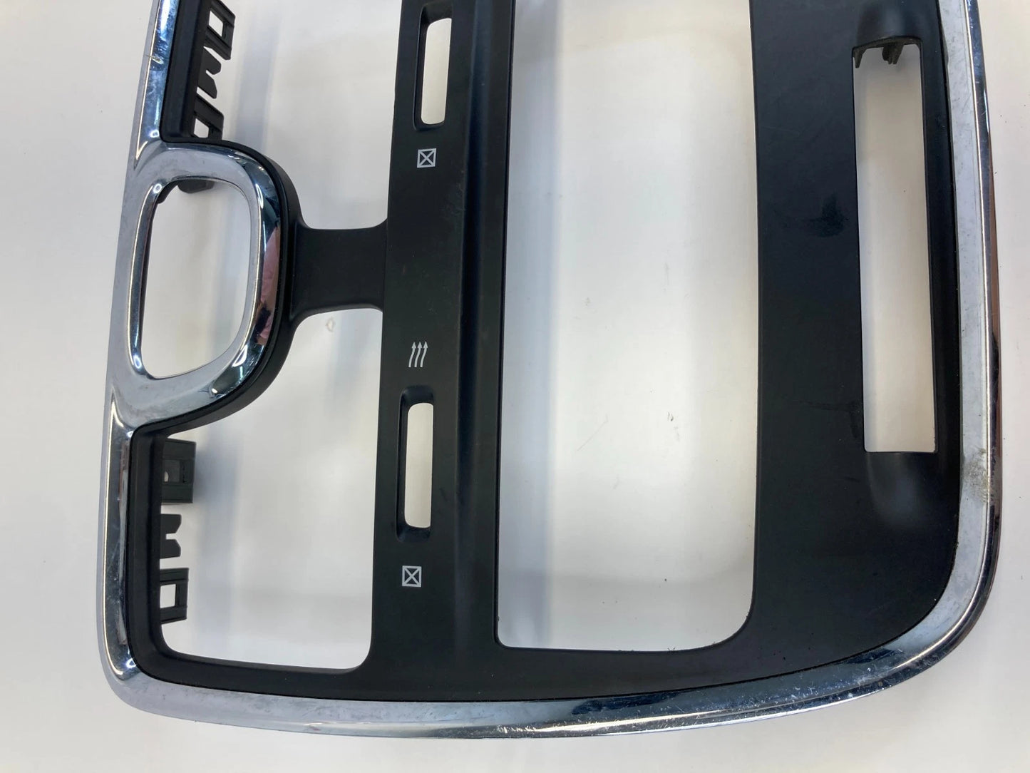 2011-2016 CHRYSLER TOWN & COUNTRY CENTER INSTRUMENT DASH TRIM BEZEL PANEL OEM