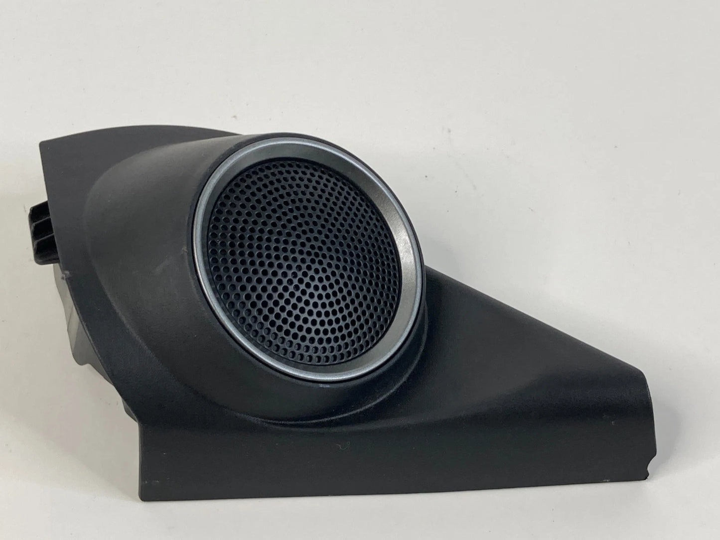 10-12 ACURA RDX FRONT RIGHT PASSENGER DOOR TWEETER SPEAKER W/ TRIM 72443-STK OEM