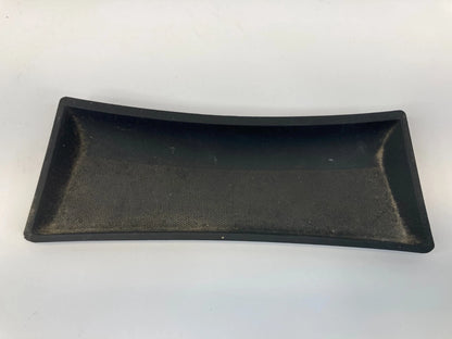 2008 2009 CHYSLER 300 CENTER FLOOR CONSOLE RUBBER MAT COIN TRAY 1FA91DX9AB OEM