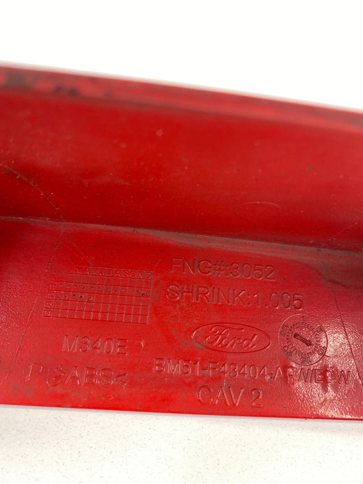 12-14 FORD FOCUS SEDAN REAR TRUNK TRIM MOLDING EMBLEM HANDLE BM51-F43404 RED OEM