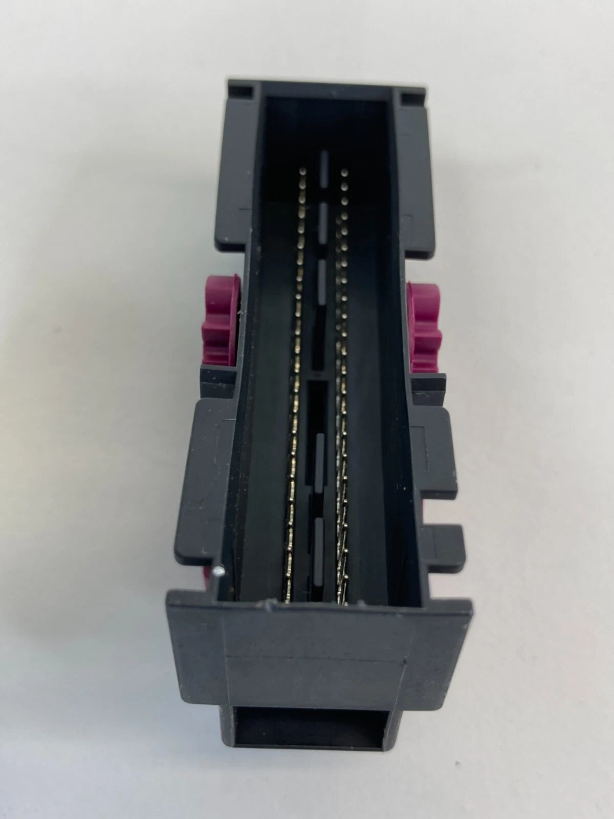 2006-2011 AUDI A6 SEDAN 3.2L FRONT RIGHT JUMPER CONTACT BRIDGE CONNECTOR OEM