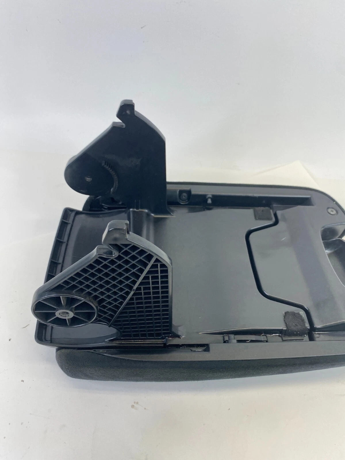 2008-2012 HONDA ACCORD CENTER CONSOLE ARMREST LID STORAGE COVER ASSEMBLY OEM