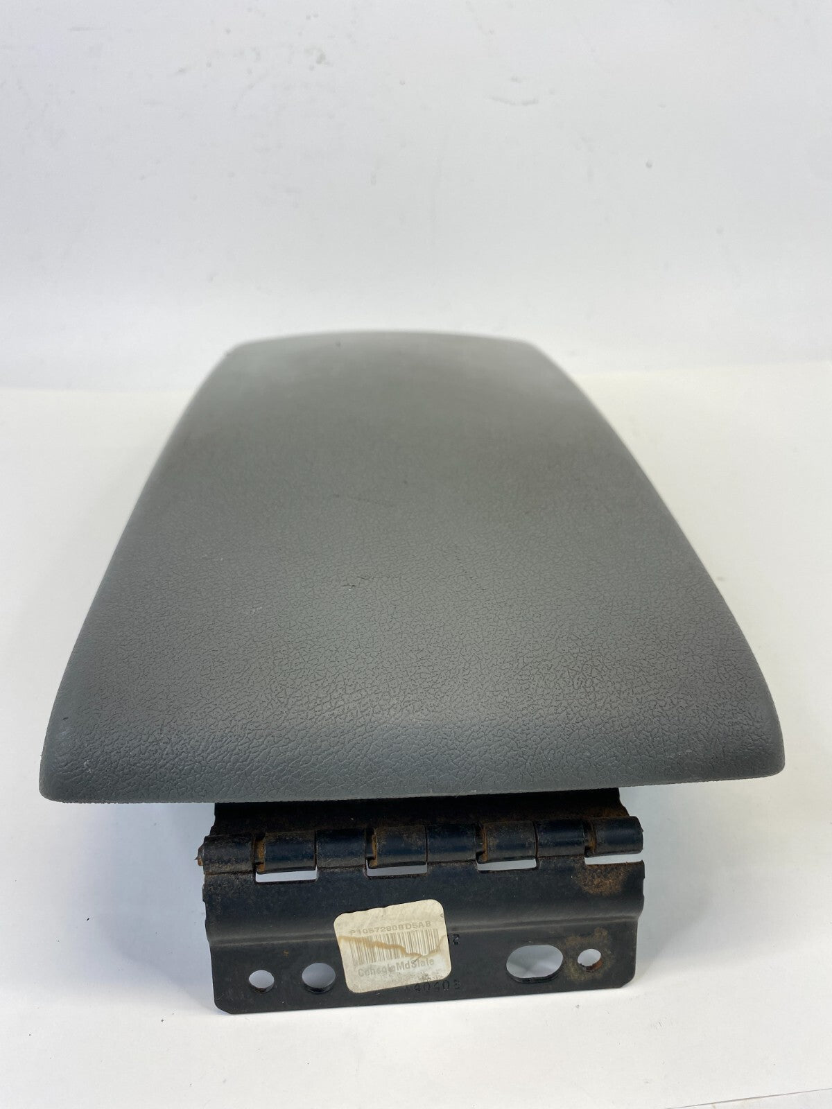 2005-2007 Dodge Magnum Center Console Lid Armrest Arm Rest 1057280BD5AB OEM