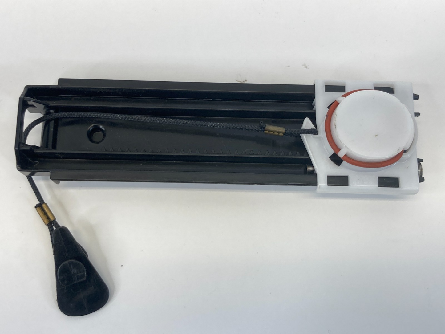 11 12 13 14 15 16 Chrysler Town & Country Dash Lower Glove Box Damper OEM