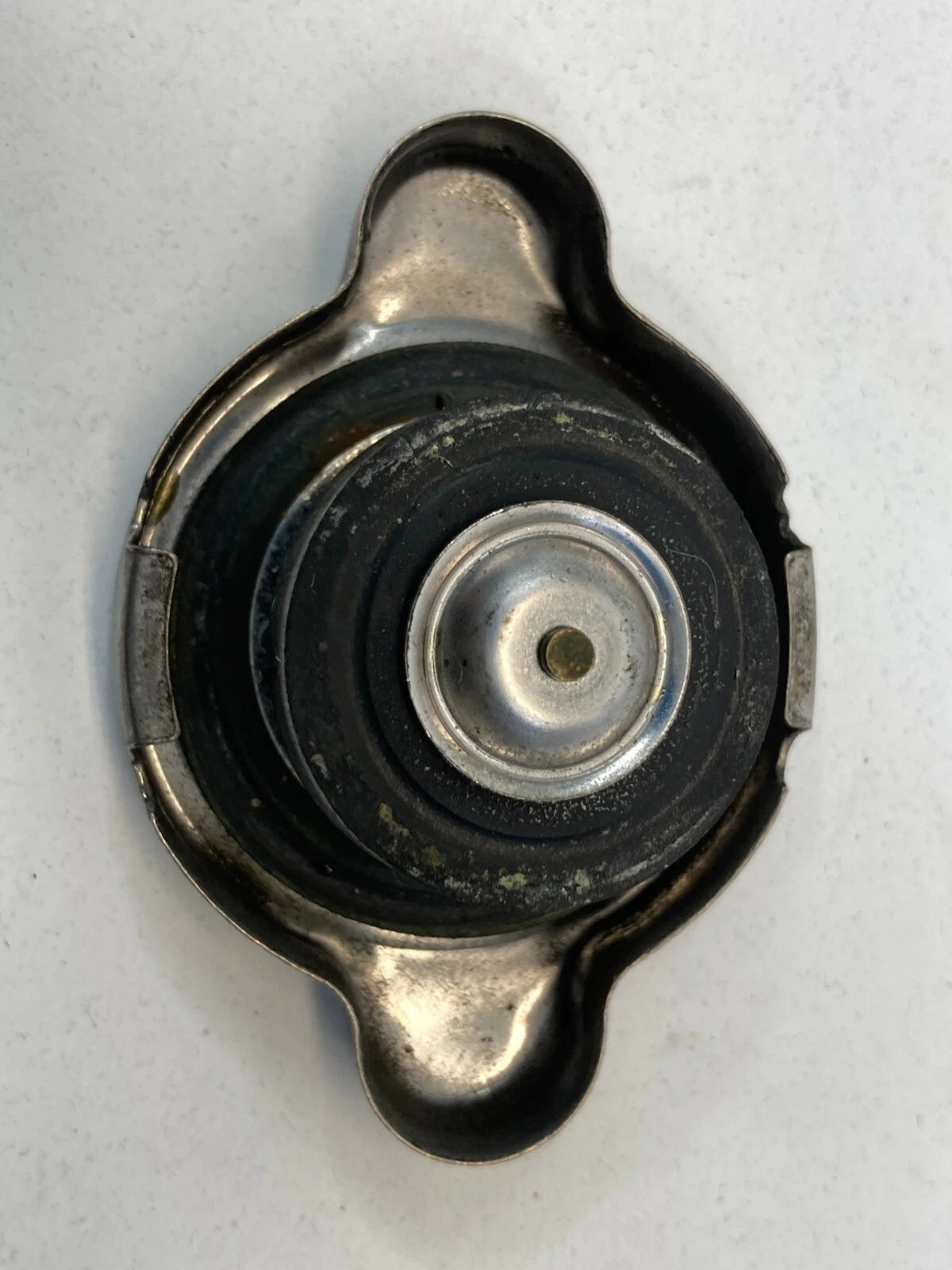 1990-2000 LEXUS LS400 RADIATOR COOLANT RESERVOIR TANK CAP MOTORAD OEM FACTORY