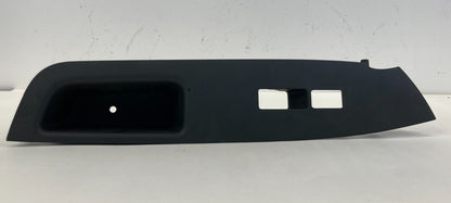 2011-2015 Kia Sorento Front Right Window Switch Bezel Trim 93575-2P000VA OEM