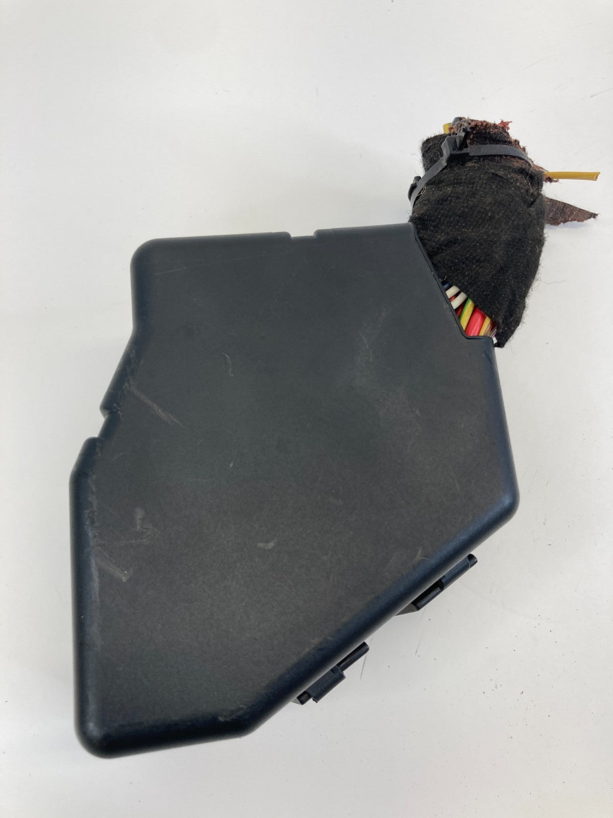 1998-2004 Audi A6 A6 Quattro Interior Inner Side Fuse Box Fusebox Relay OEM