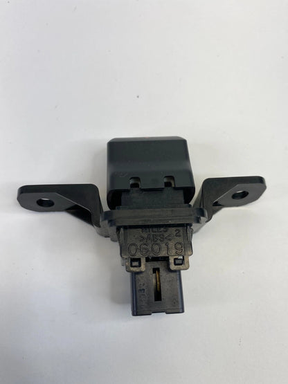 2007-2013 NISSAN ALTIMA EMERGENCY WARNING HAZARD LIGHT BUTTON CONTROL SWITCH OEM