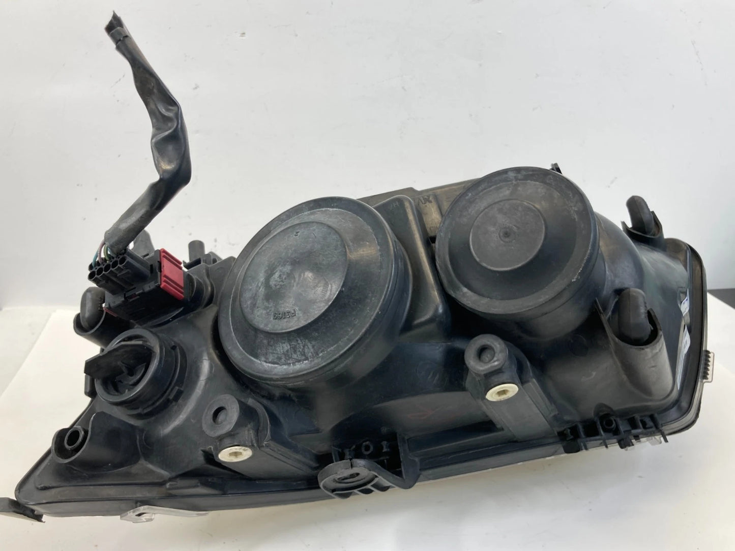 2003-2007 SAAB 9-3 FRONT RIGHT PASSENGER SIDE HALOGEN HEADLIGHT AFTERMARKET
