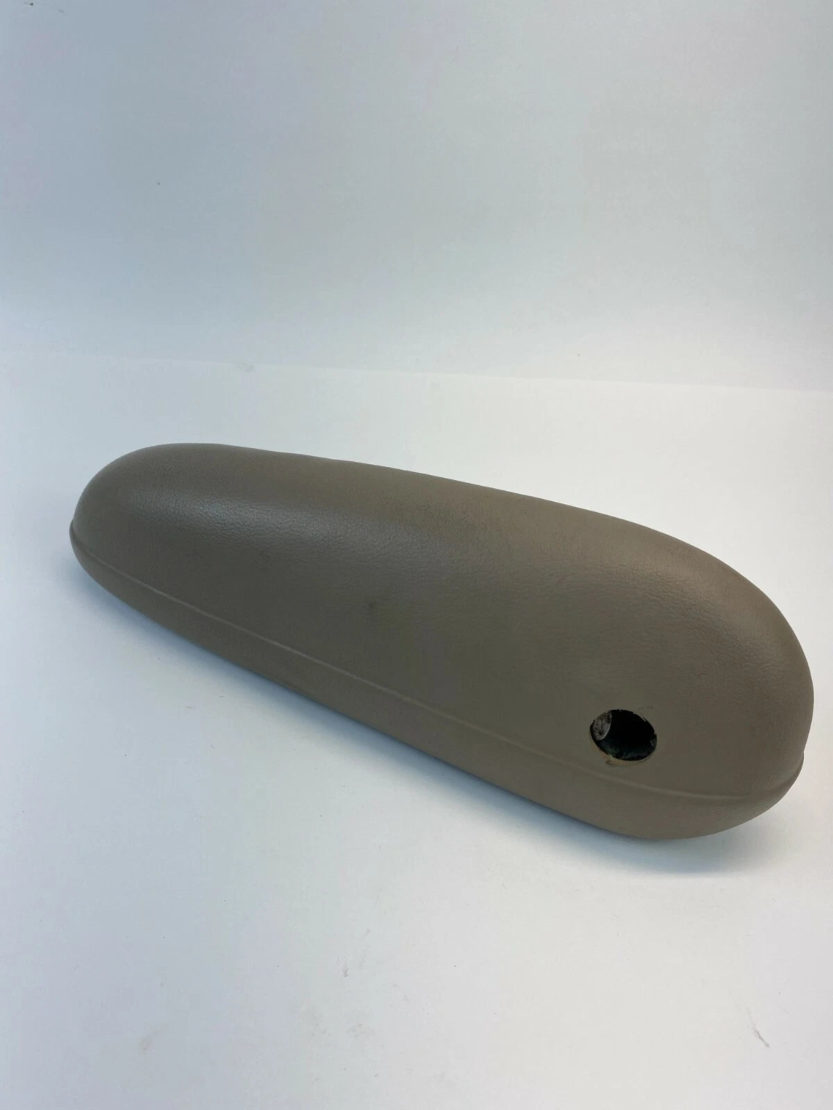 1999-2003 FORD WINDSTAR REAR RIGHT SEAT ARM REST ARMREST XF22-1667112-ADW OEM