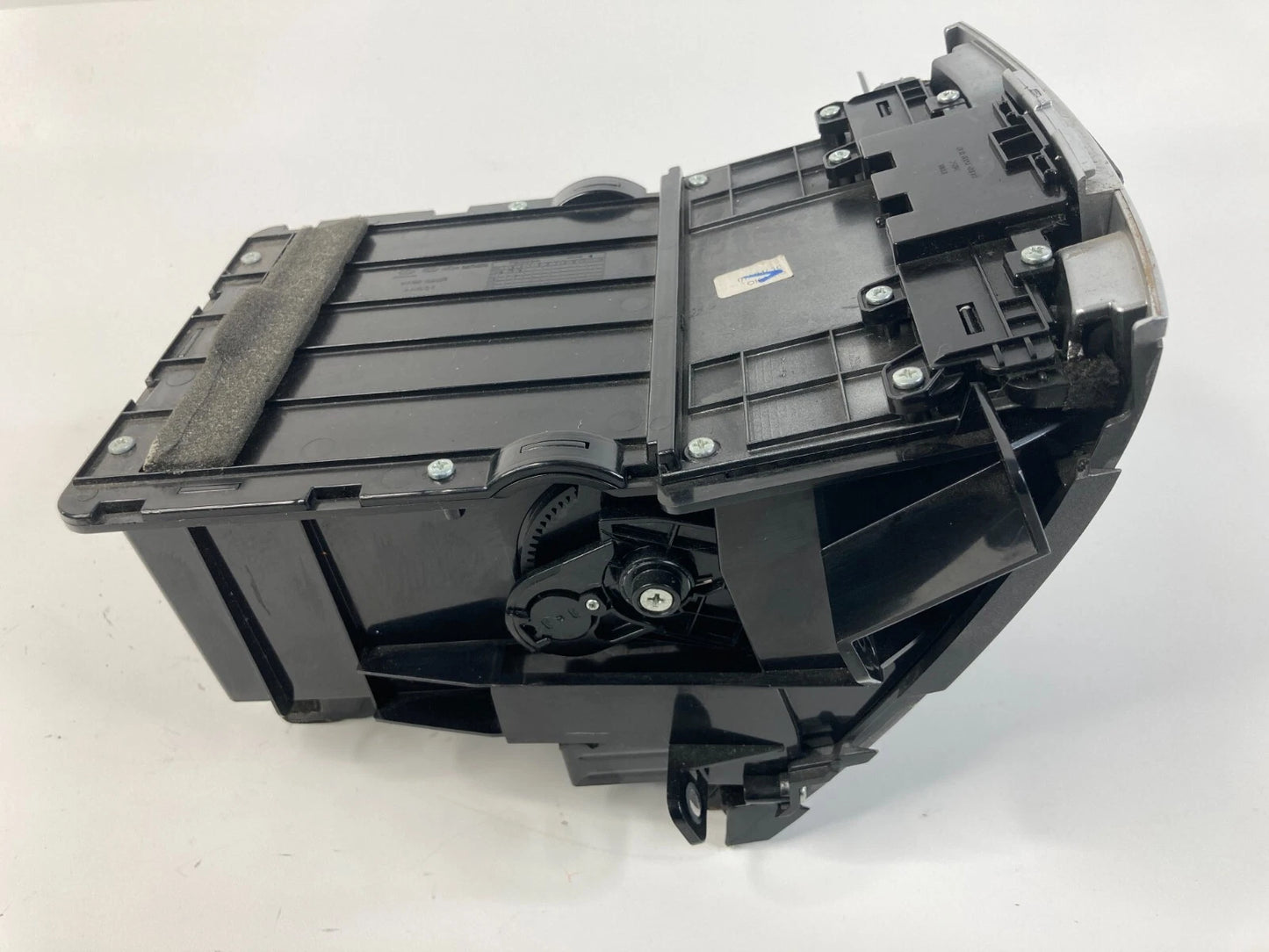 2011-2014 HYUNDAI SONATA FRONT CENTER CONSOLE STORAGE COMPARTMENT TRAY ASSY OEM