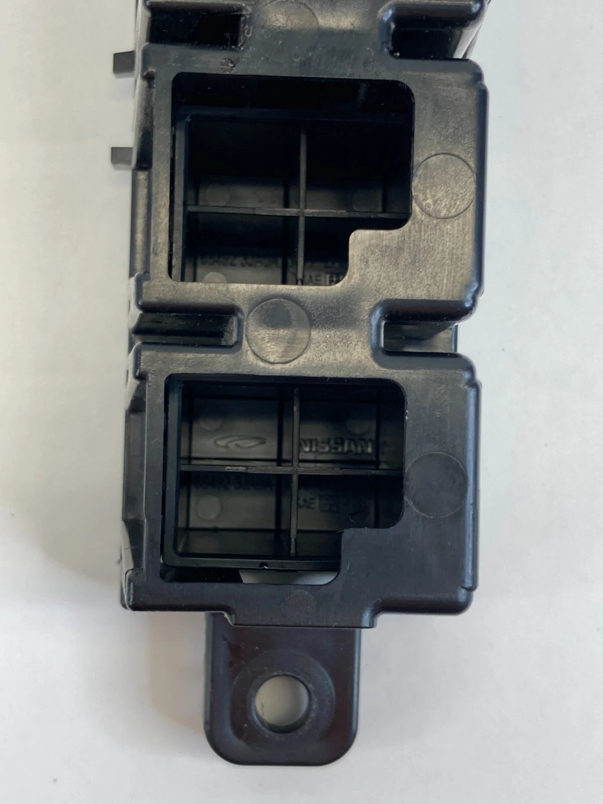2013-2015 NISSAN ALTIMA TRACTION CONTROL TRUNK OPEN SWITCH BUTTON OEM 681RU3TA0A