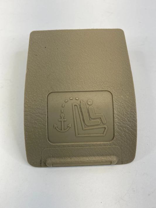 06-11 HONDA CIVIC RIGHT DECK LID CHILD SEAT ANCHOR COVER PLATE 84501-SNA-A0 OEM