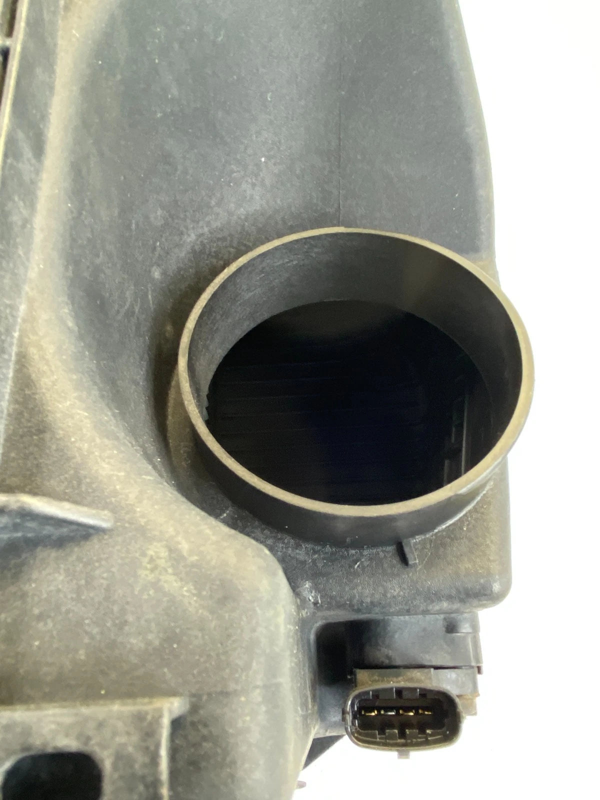 14 15 KIA SORENTO 3.3L V6 ENGINE AIR CLEANER INTAKE FILTER HOUSING 28110B810 OEM
