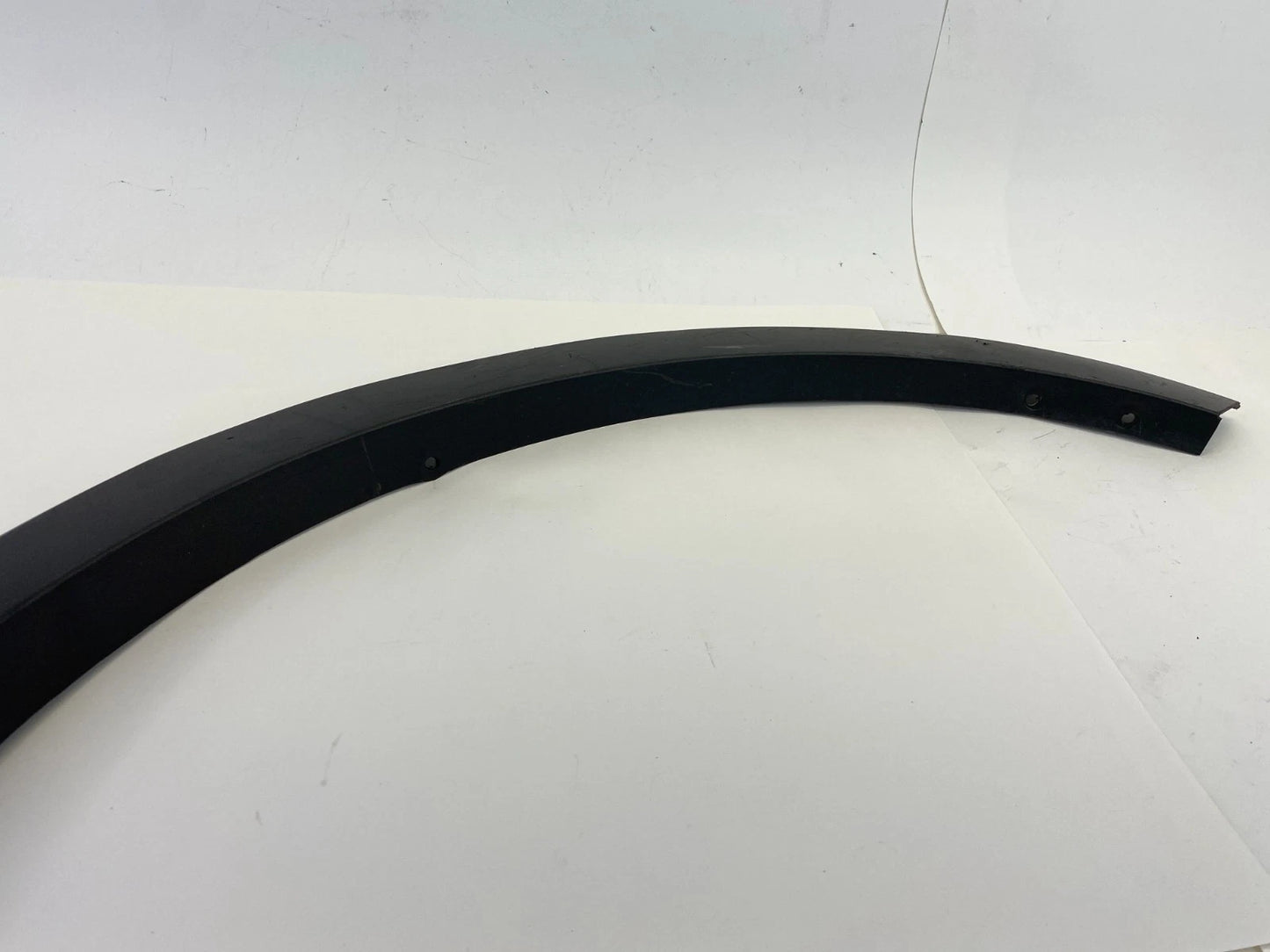 16-19 FORD INTERCEPTOR UTILITY FR LH SIDE FENDER FLARE WHEEL ARCH TRIM MOLDING