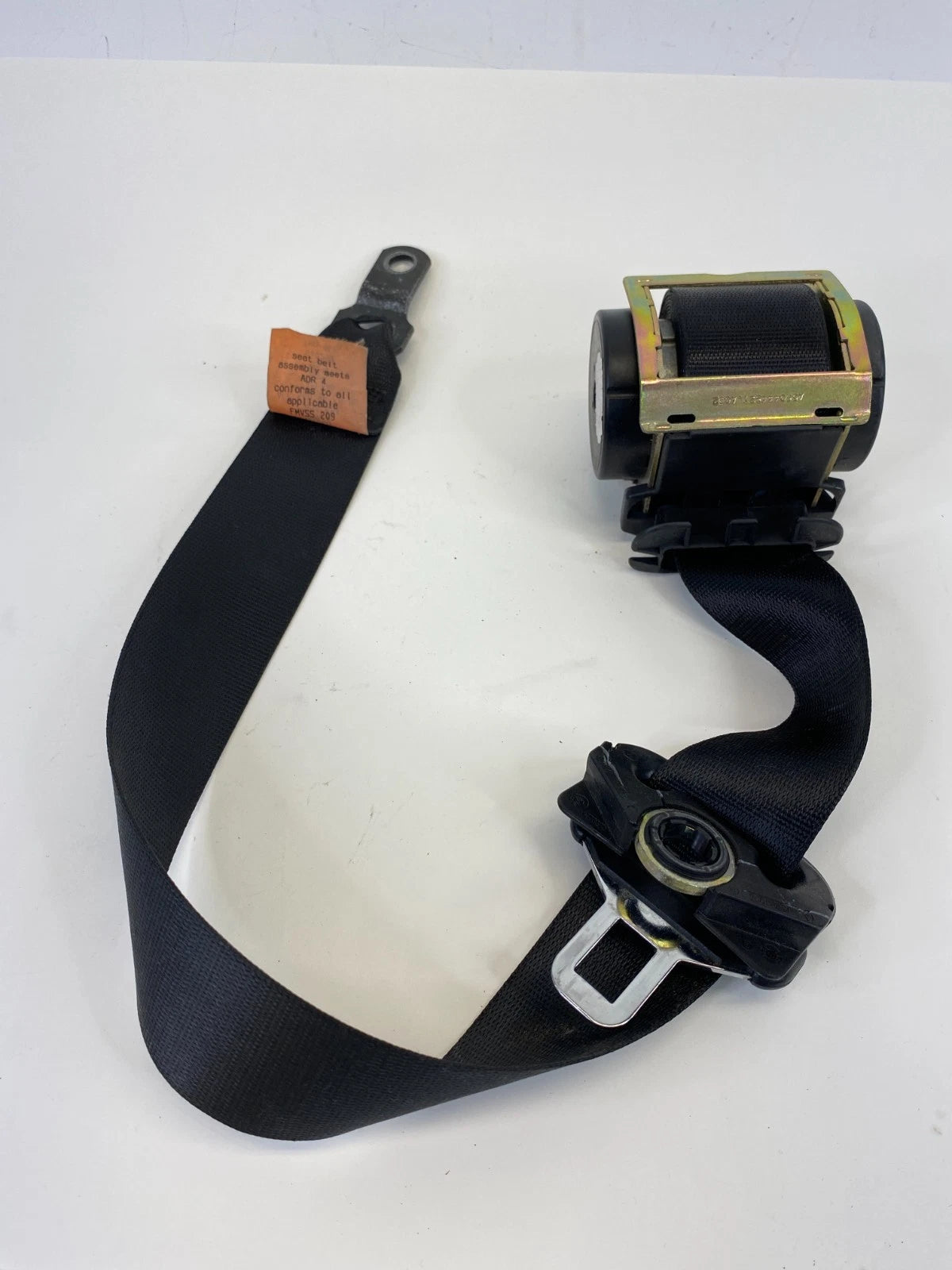 2001-2005 BMW 325I 325XI FRONT RIGHT PASSENGER SEAT BELT RETRACTOR 7-008-684 OEM