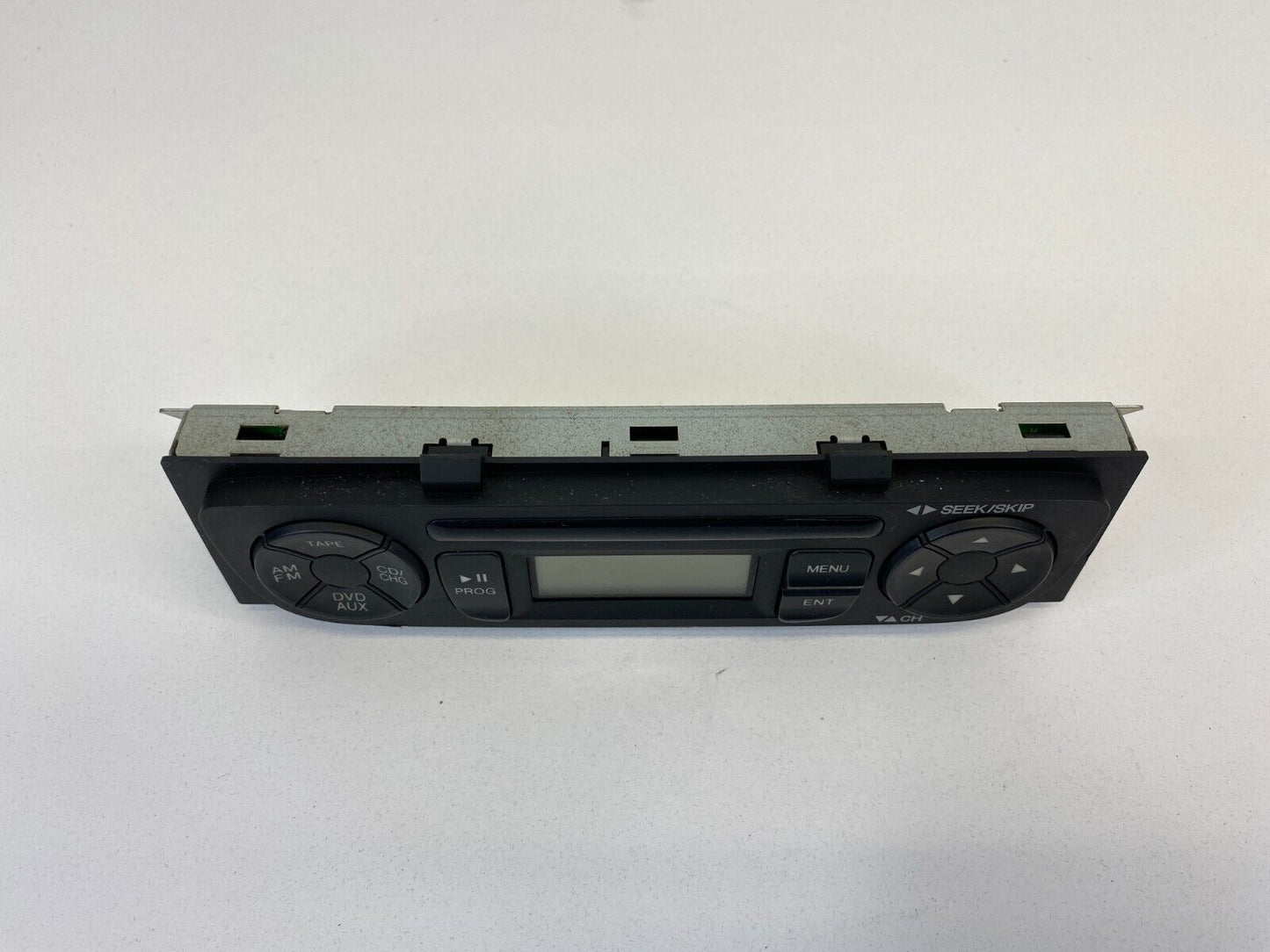 03-05 Honda Pilot Roof Overhead Radio Display CD Player Receiver M3G456132A OEM