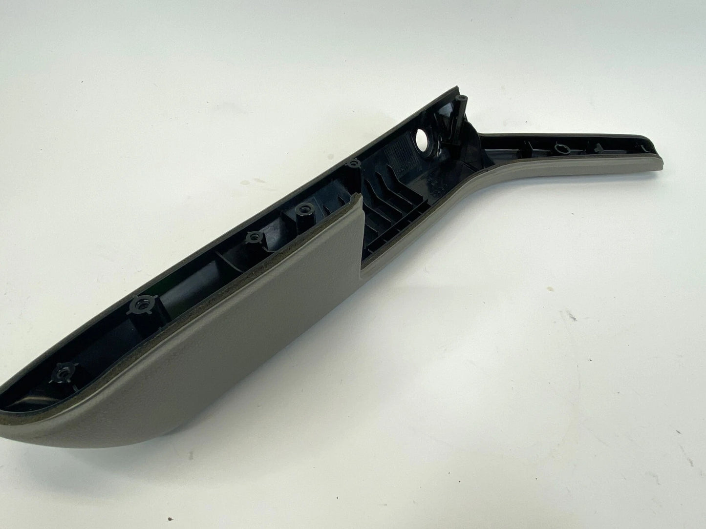 2005-2008 AUDI A6 QUATTRO REAR LEFT SIDE INNER DOOR ARMREST ARM REST PULL HANDLE