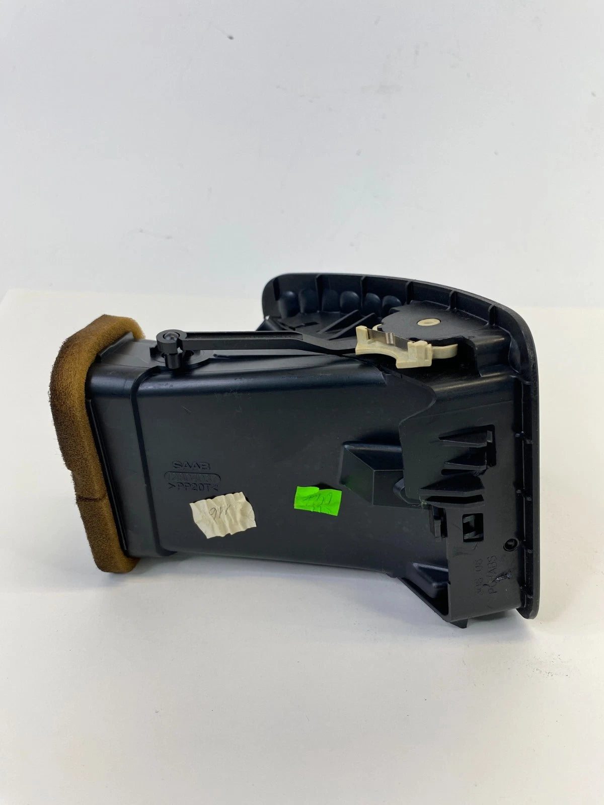 2003-2007 Saab 9-3 Dash Right Side AC Air Vent Grille Outlet Outer 12804037