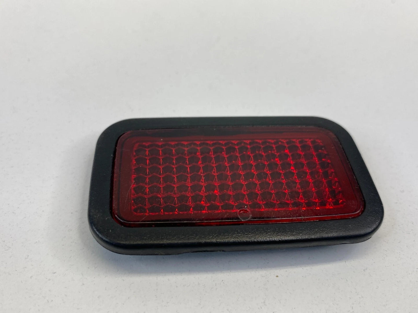 2006-2011 MERCEDES-BENZ ML 350 REAR RIGHT SIDE DOOR PANEL REFLECTOR A1648200074